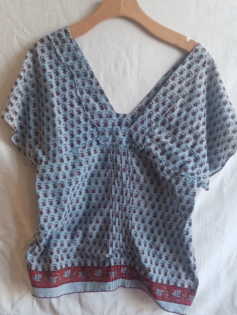 Anna Huling Blue Cotton Peasant Blouse w/Rust Floral Pattern